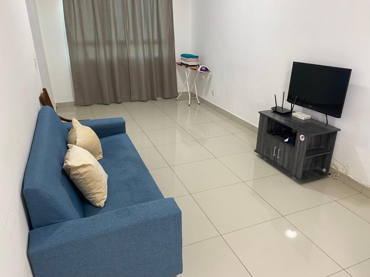 Spice Tunas 3B2B House Bayan Lepas Buitenkant foto